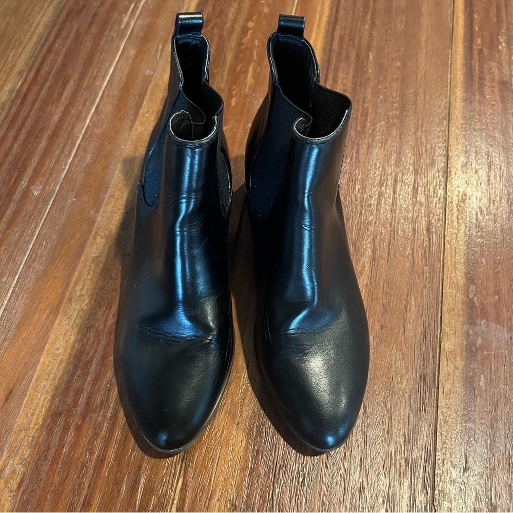 Sold - Picture 5 of 9